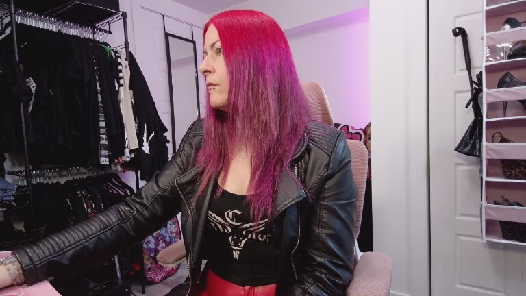 missgennyrock's Streamate show and profile