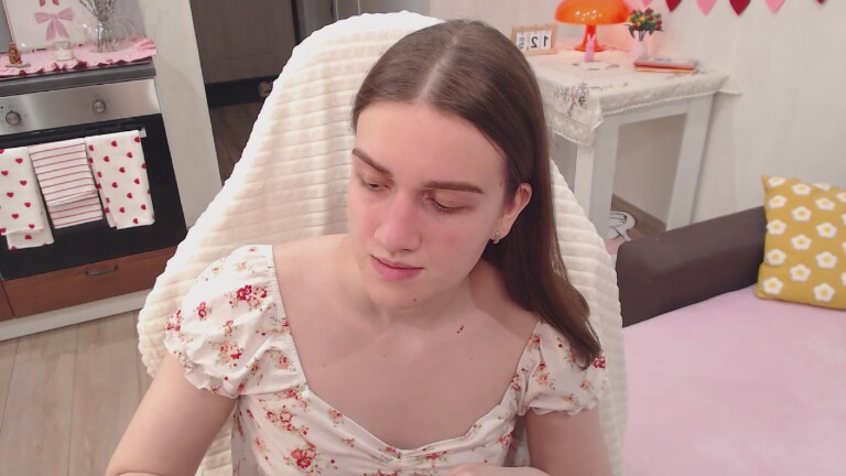 AlinaBabyGirl's Streamate show and profile