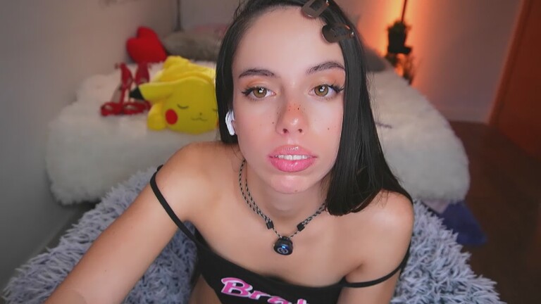 Lilly_Dayna's Streamate show and profile